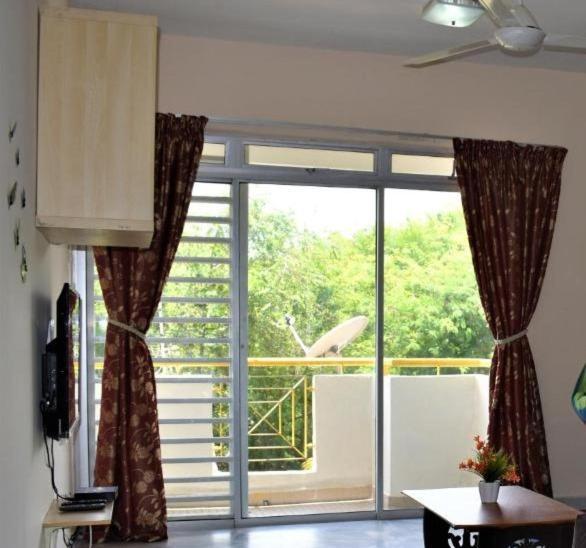 Purnama Homestay At Oceanview Resort Port Dickson Zewnętrze zdjęcie