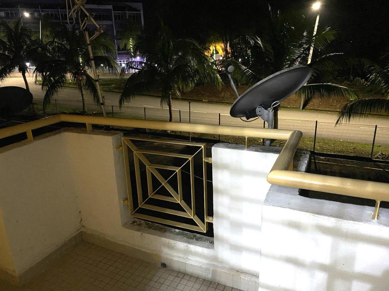 Purnama Homestay At Oceanview Resort Port Dickson Zewnętrze zdjęcie
